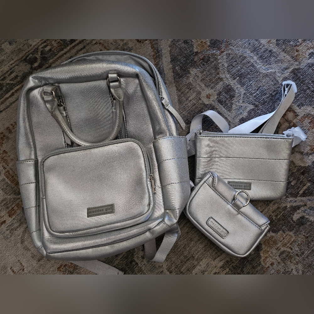 Modern Silver Backpack Set
